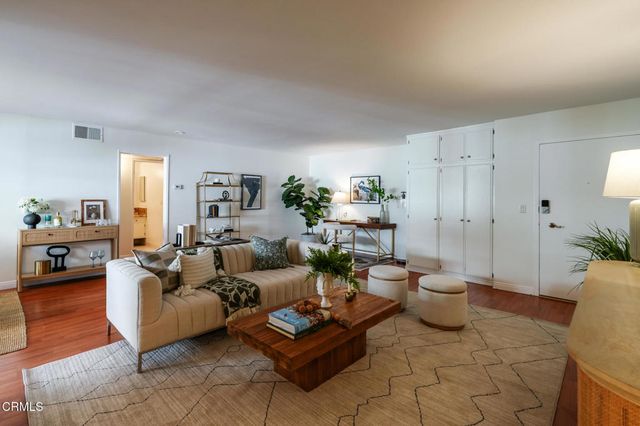 120 S Sierra Madre Boulevard 205, Pasadena, CA 91107