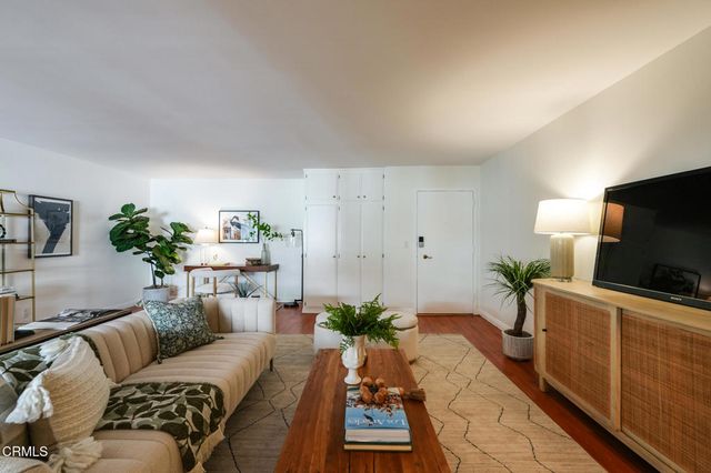 120 S Sierra Madre Boulevard 205, Pasadena, CA 91107