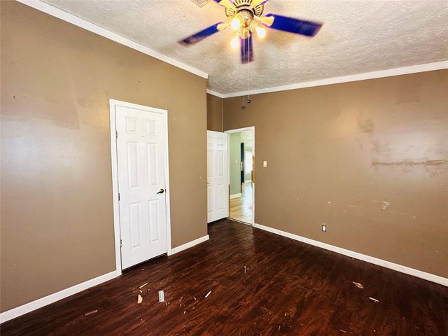 27607 County Road 3744, Splendora, TX 77372