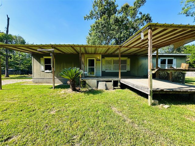27607 County Road 3744, Splendora, TX 77372