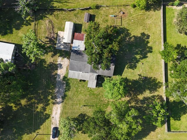 27607 County Road 3744, Splendora, TX 77372