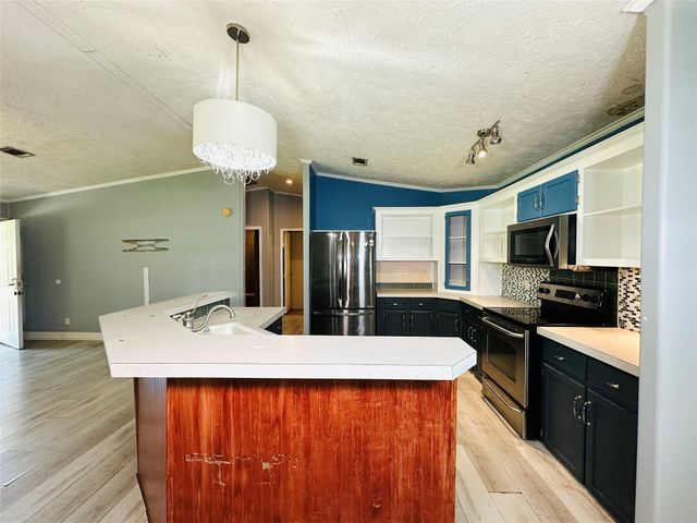 27607 County Road 3744, Splendora, TX 77372