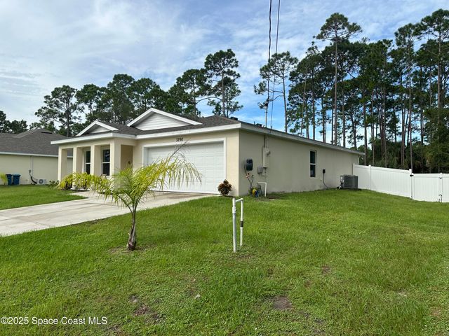 3290 Foresman Avenue SE, Palm Bay, FL 32909