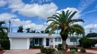 2211 NE 61st Ct, Fort Lauderdale, FL 33308