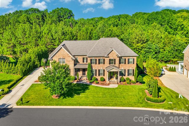 3083 Twin Lakes Drive, Weddington, NC 28104