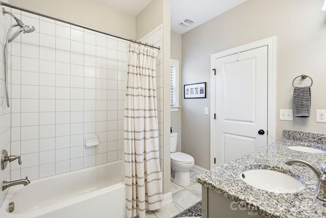 3083 Twin Lakes Drive, Weddington, NC 28104