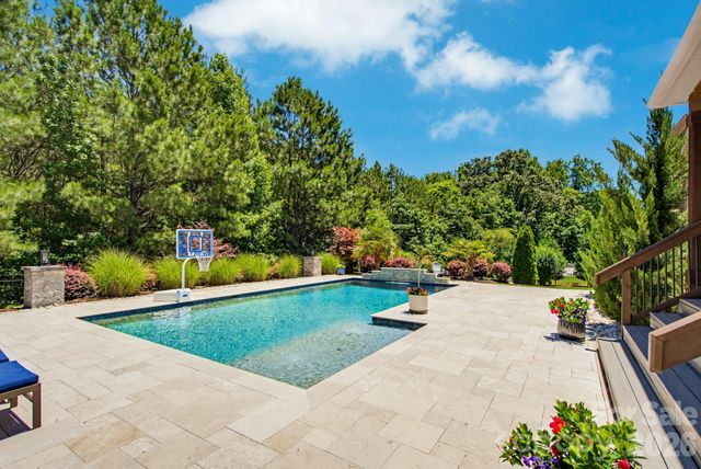 3083 Twin Lakes Drive, Weddington, NC 28104