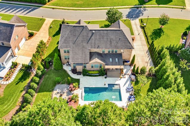 3083 Twin Lakes Drive, Weddington, NC 28104