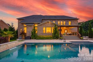 3083 Twin Lakes Drive, Weddington, NC 28104