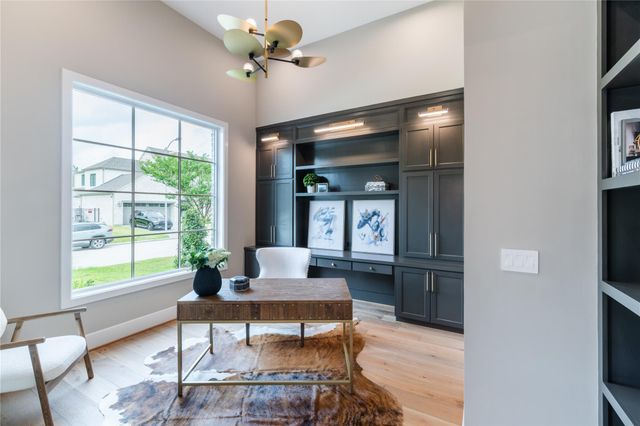 24710 Lake Kent Lane, Spring, TX 77389