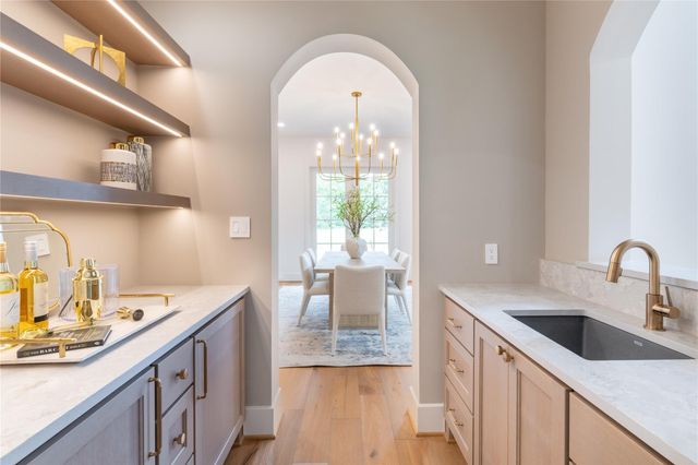 24710 Lake Kent Lane, Spring, TX 77389