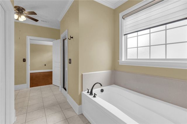 105 Bur Oak Drive, Taylors, SC 29687