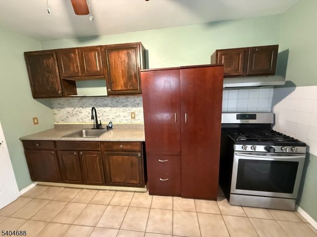 12 Jefferson Ave, Plainfield City, NJ 08812