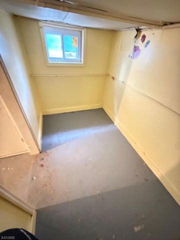 12 Jefferson Ave, Plainfield City, NJ 08812