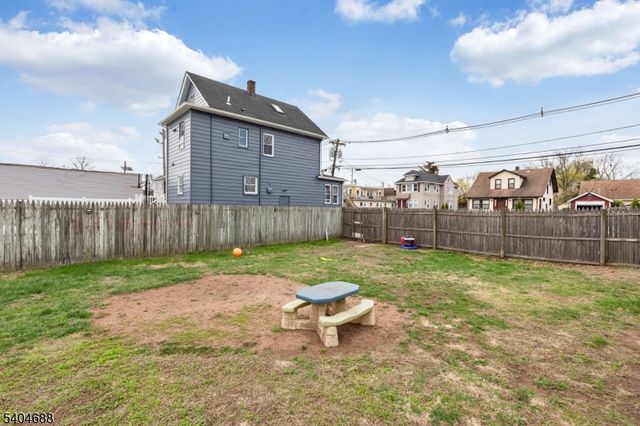 12 Jefferson Ave, Plainfield City, NJ 08812