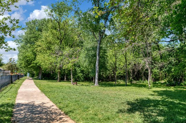 3945 Ringdove Way, Fort Worth, TX 76262