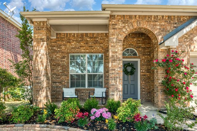 3945 Ringdove Way, Fort Worth, TX 76262
