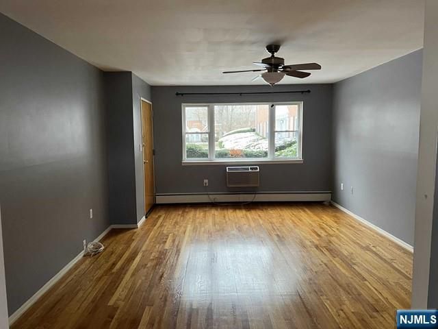 17 Manchester Court, Wayne, NJ 07470