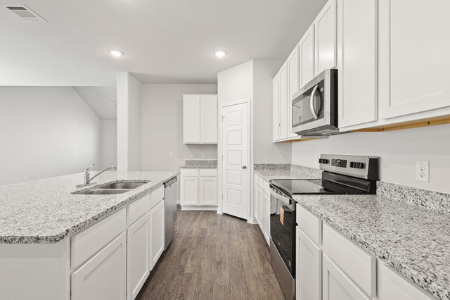 10033 Freighter Trail, Fort Worth, TX 76131