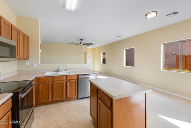 5609 E Lush Vista View, Florence, AZ 85132