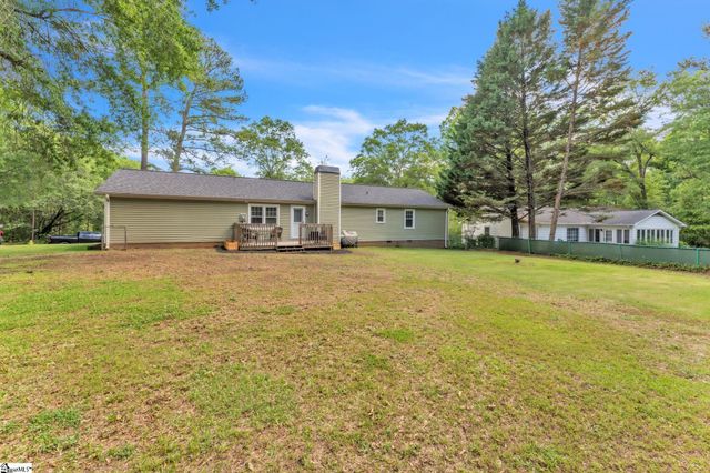 210 Chickamauga Lane, Simpsonville, SC 29681
