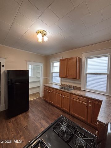 20 Delaware Terrace, Albany, NY 12209