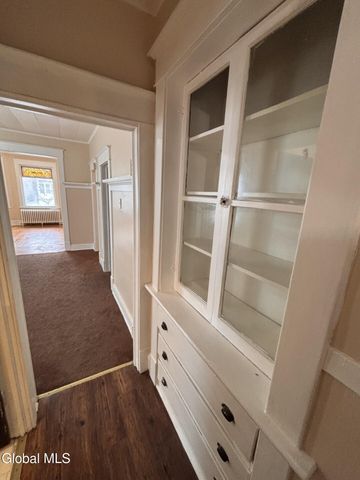 20 Delaware Terrace, Albany, NY 12209
