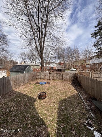 20 Delaware Terrace, Albany, NY 12209