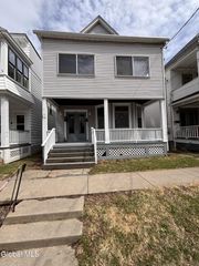 20 Delaware Terrace, Albany, NY 12209