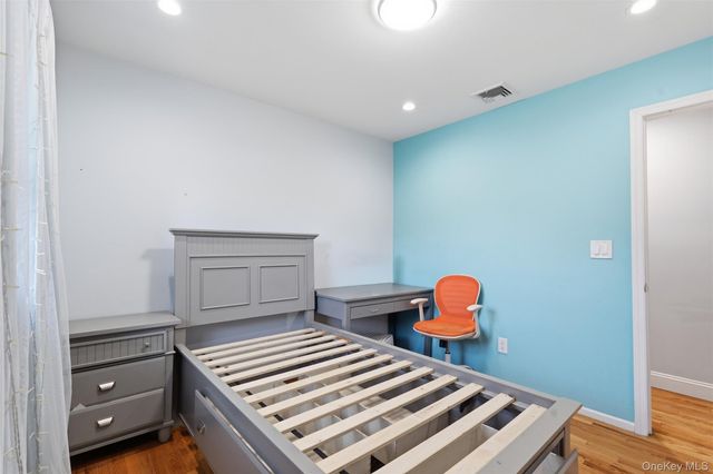 6 Cider Mill Court, New City, NY 10956