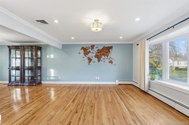 6 Cider Mill Court, New City, NY 10956