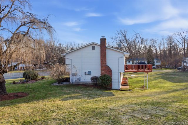 6 Cider Mill Court, New City, NY 10956