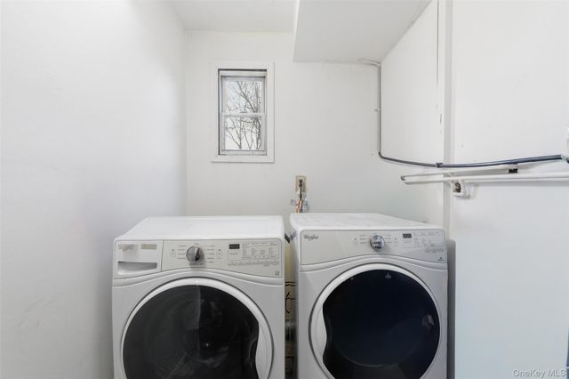 6 Cider Mill Court, New City, NY 10956