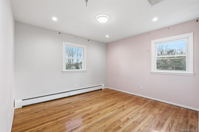 6 Cider Mill Court, New City, NY 10956