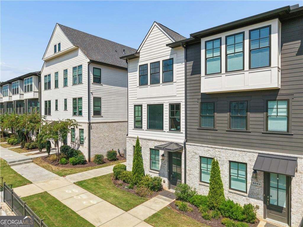 6548 Beacon Drive, Sandy Springs, GA 30328 — photo 3