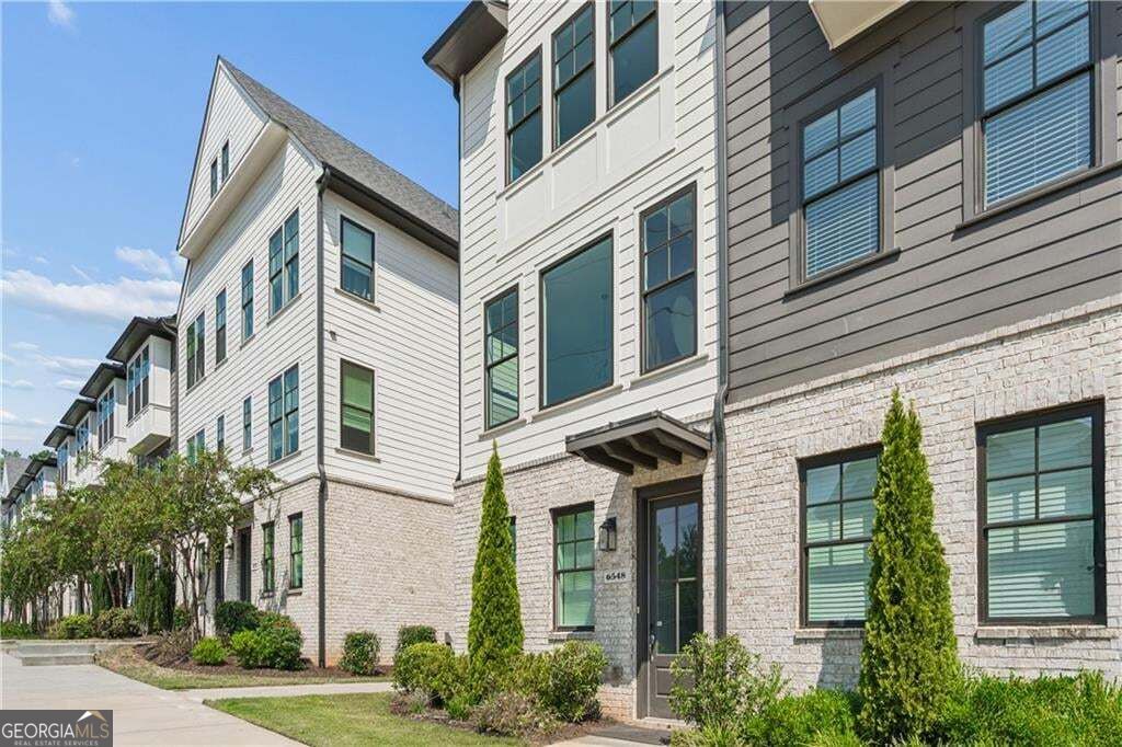 6548 Beacon Drive, Sandy Springs, GA 30328 — photo 4
