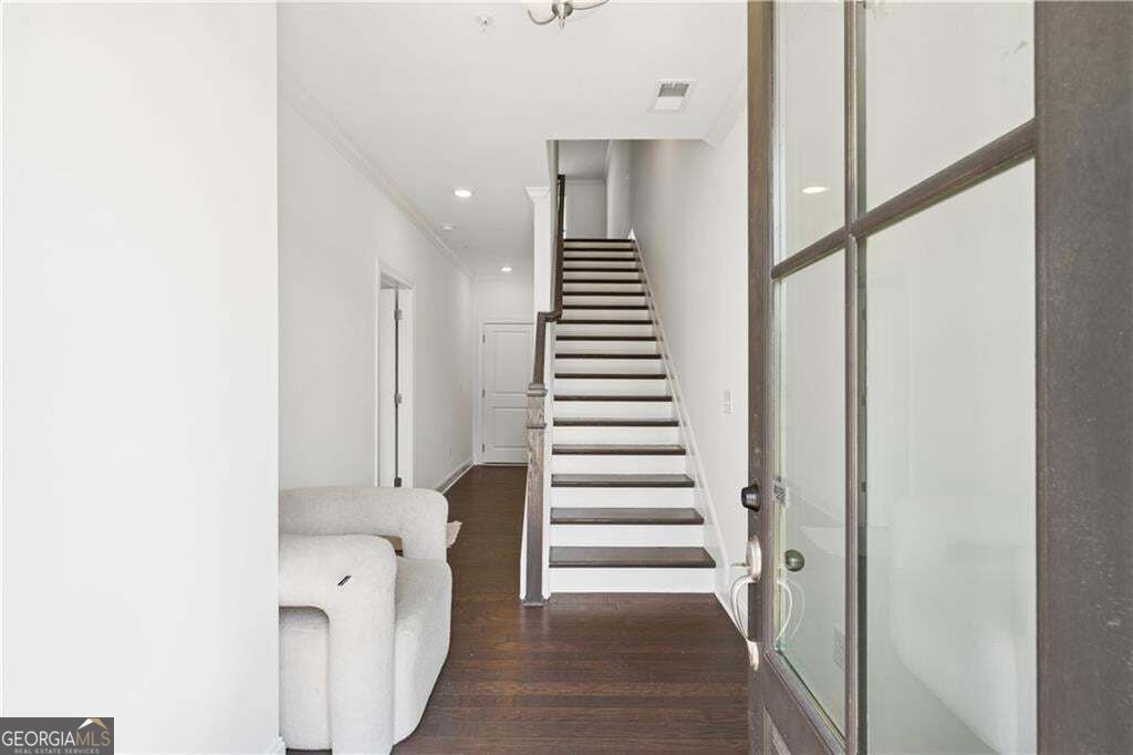 6548 Beacon Drive, Sandy Springs, GA 30328 — photo 5