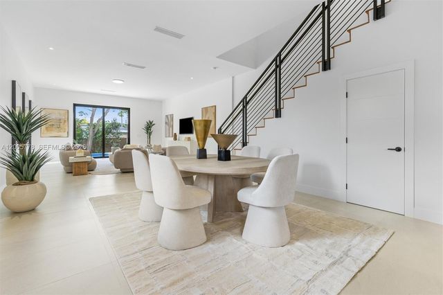2787 SW 34th Ave, Miami, FL 33133
