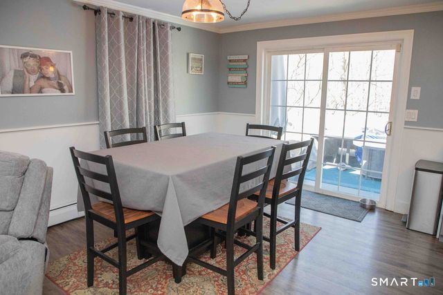 27 Old Skinner Street, East Hampton, CT 06424