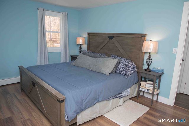 27 Old Skinner Street, East Hampton, CT 06424