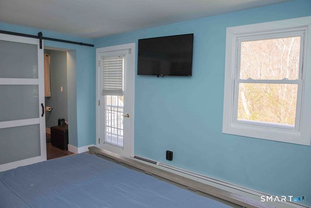 27 Old Skinner Street, East Hampton, CT 06424