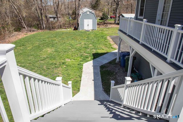 27 Old Skinner Street, East Hampton, CT 06424