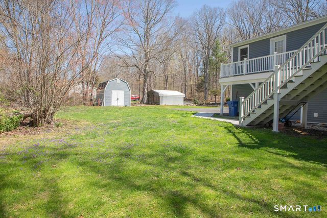 27 Old Skinner Street, East Hampton, CT 06424