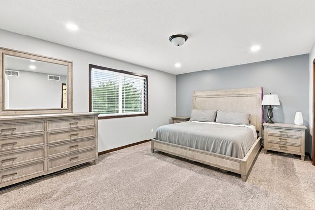 13103 9th Avenue S, Zimmerman, MN 55398