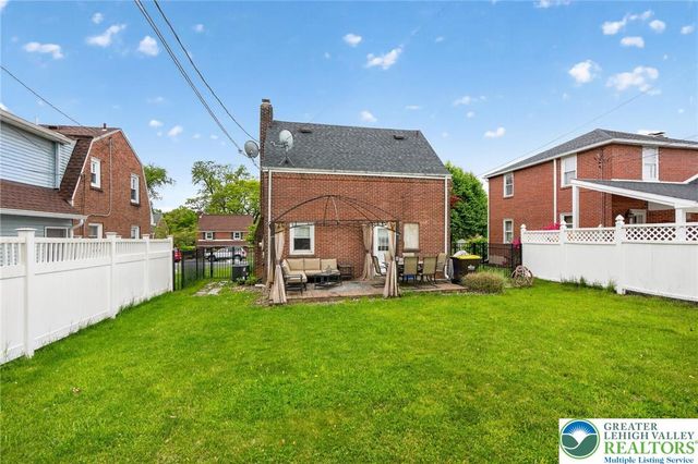 1716 Carlisle Street, Bethlehem City, PA 18017