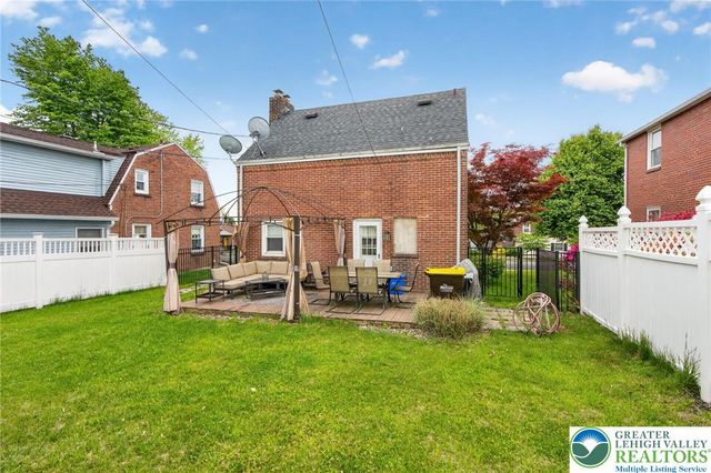 1716 Carlisle Street, Bethlehem City, PA 18017