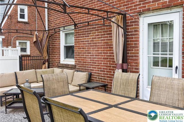1716 Carlisle Street, Bethlehem City, PA 18017