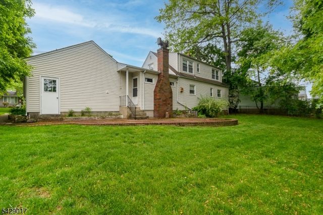 98 Bromley Pl, Nutley Twp., NJ 07110