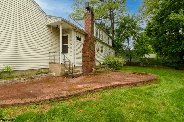 98 Bromley Pl, Nutley Twp., NJ 07110