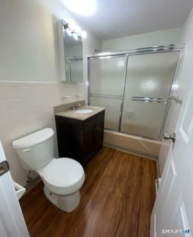 1310 Berlin Turnpike APT 218, Wethersfield, CT 06109